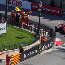 Les commissaires de piste affûtent leurs derniers réglages avant le E-Prix et le Grand Prix F1 de Monaco 2025