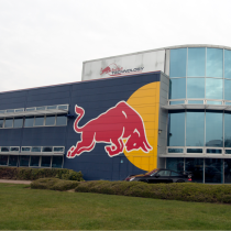 Red Bull admet une erreur dans le choix de ses pilotes
