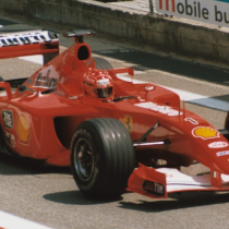 Une Ferrari F2001 de Michael Schumacher mise aux enchères lors du Grand Prix de Monaco 2025